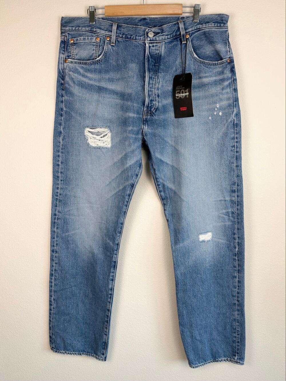 Levi's Premium Mens' 501 93' Straight Jeans 40x34 NWT Distressed